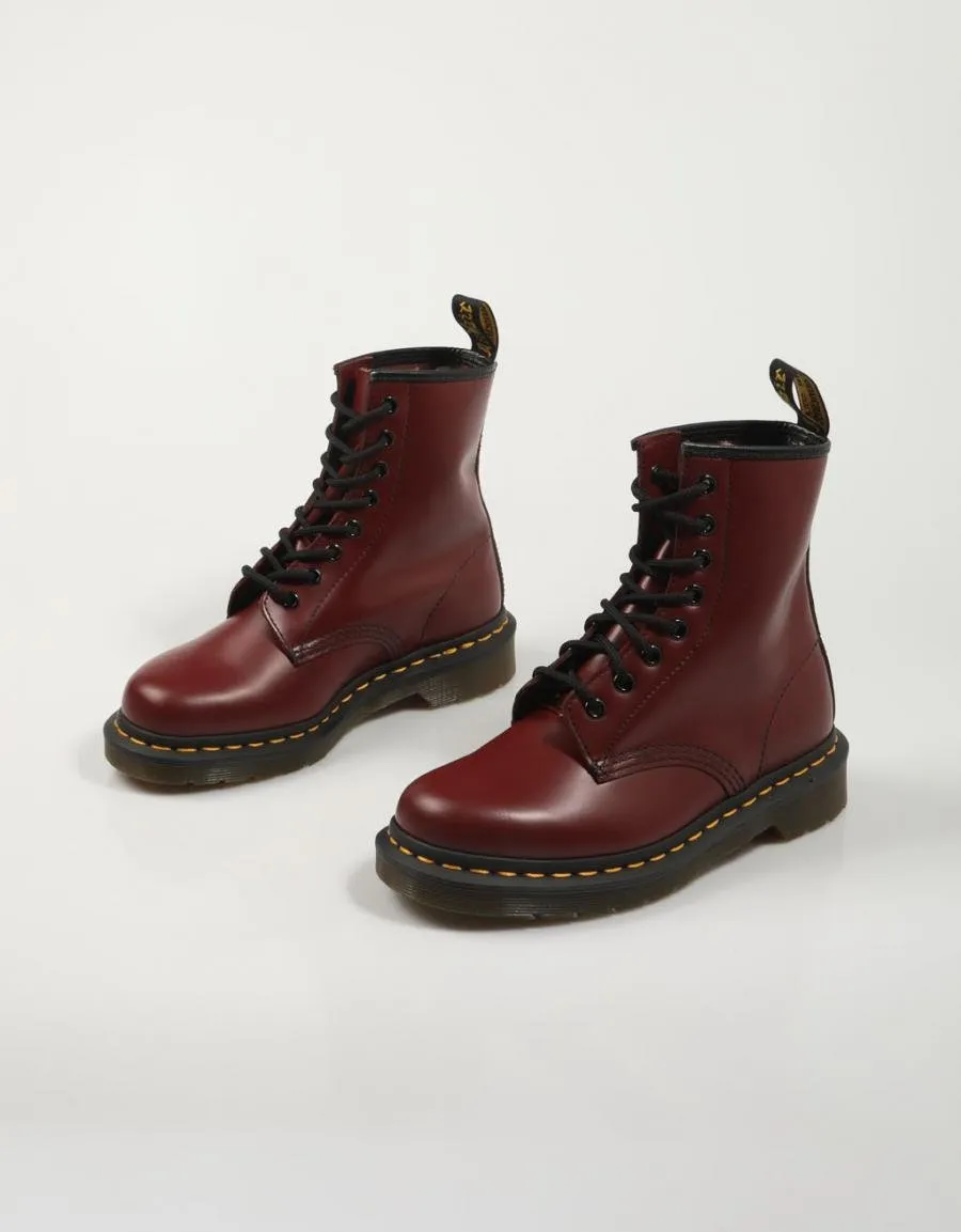  bottines DR MARTENS Doctor en Rouge 52638