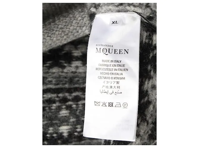 Jersey de grecas alpinos en lana gris de Alexander McQueen 