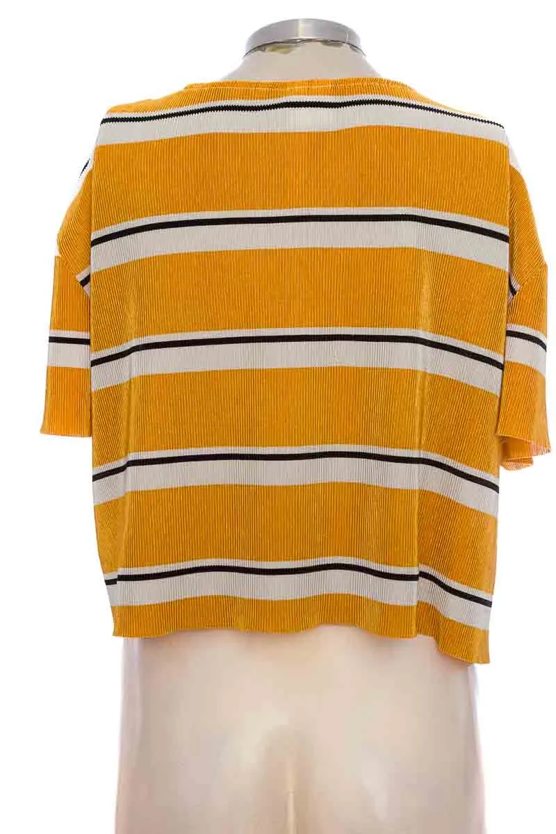 Top / Camiseta color Amarillo - Sybilla